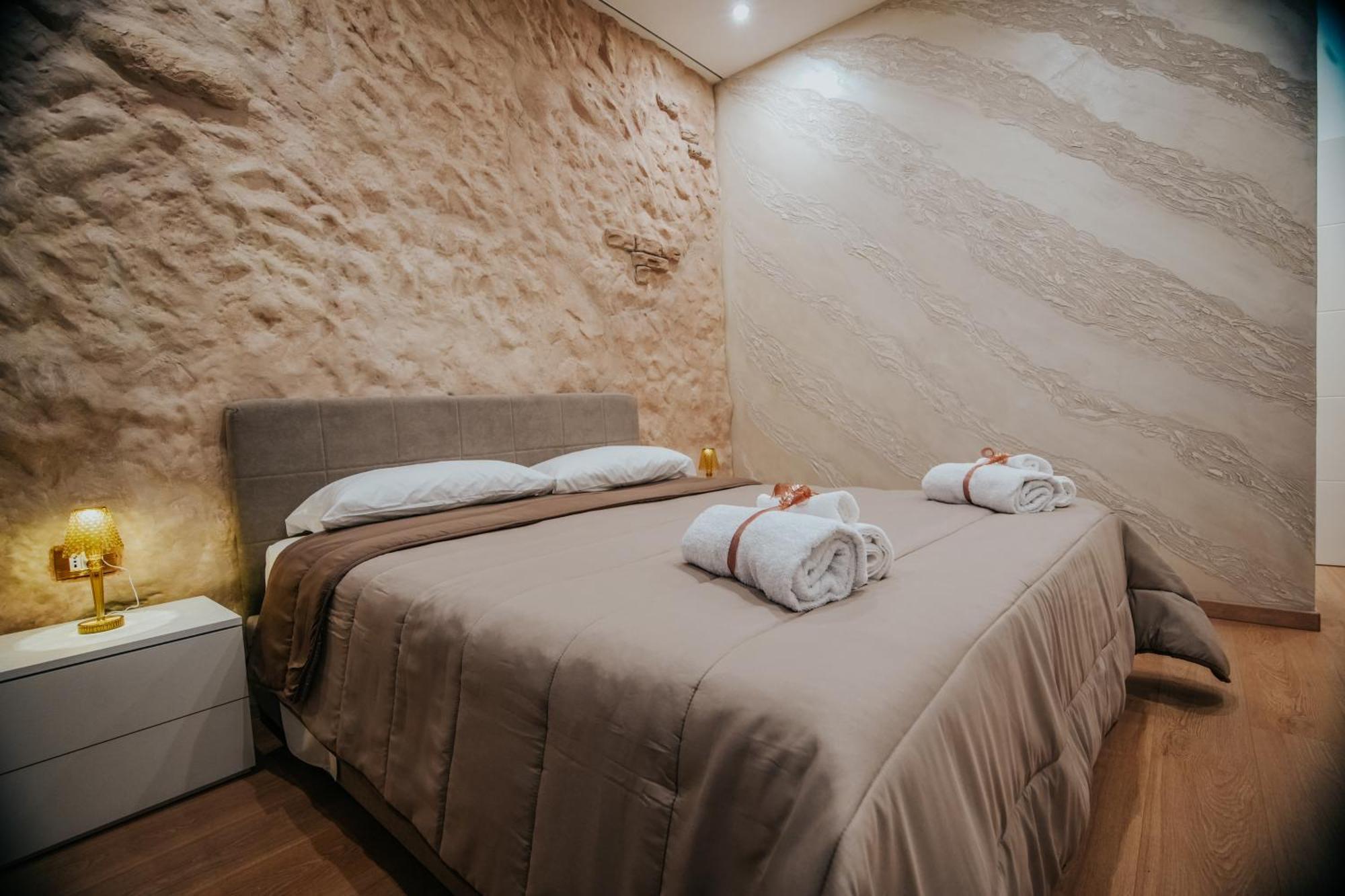 Cama Luxury Rooms — Photos 3